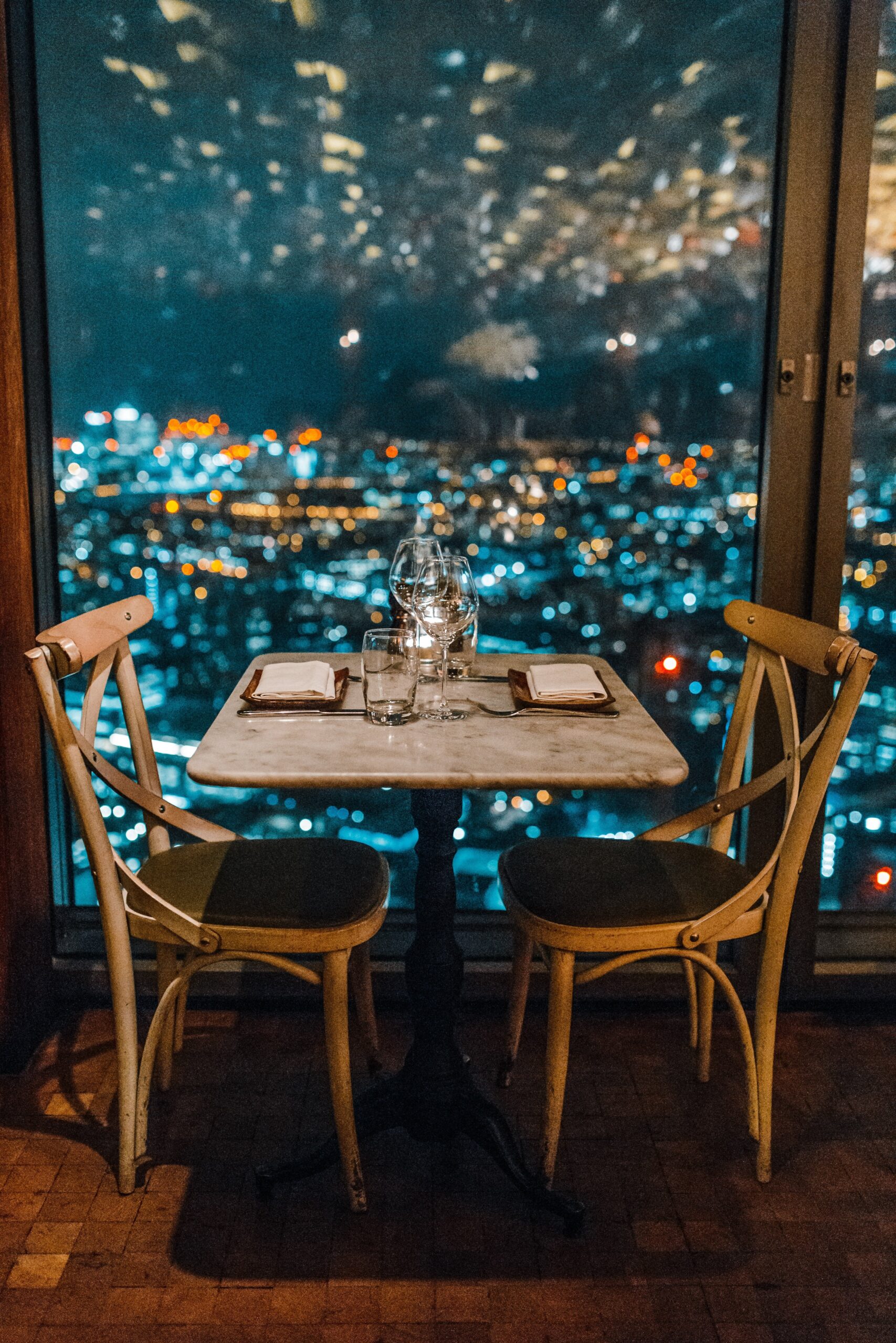 We Learned A New Language For A Blind Date: Here’s What Happened