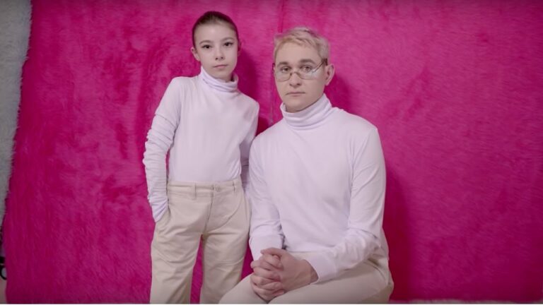 RISING STAR | Mona On The Radio Debuts ‘Hi, I’m Mona’