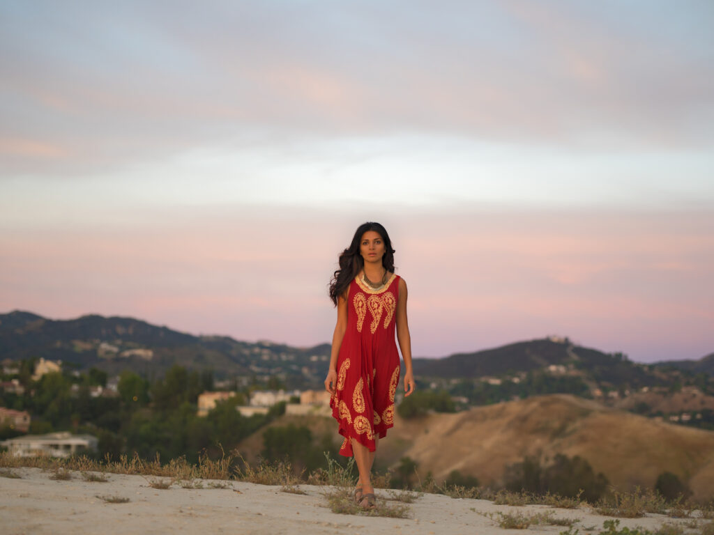 Premiere | HYLLS Latest Single is a "Miracle"