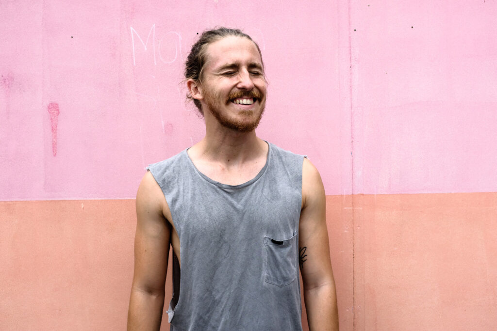 Premiere | Calan Mai Imagines a High Life of Fortune in ‘XO’ Music Video