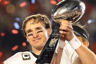 Drew Brees Breaks NFL's All-time Passing Record