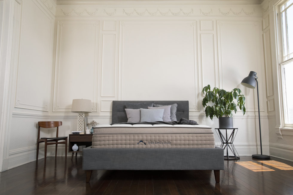 Luxury Meets Convenience in DreamCloud’s Hybrid Mattress