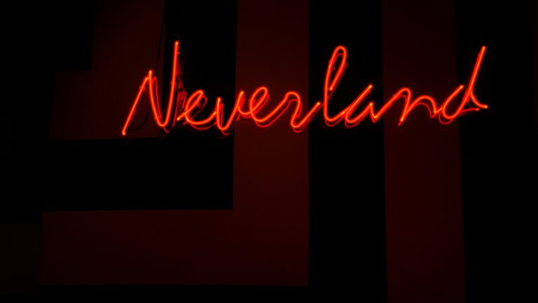 “Leaving Neverland” Pulled from HBO after Aerial Photo Reveals Discrepancy in Accuser’s Narrative