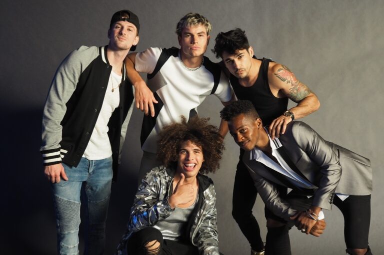AT&T’s Fake Boy Band Accidentally Created a Total Bop