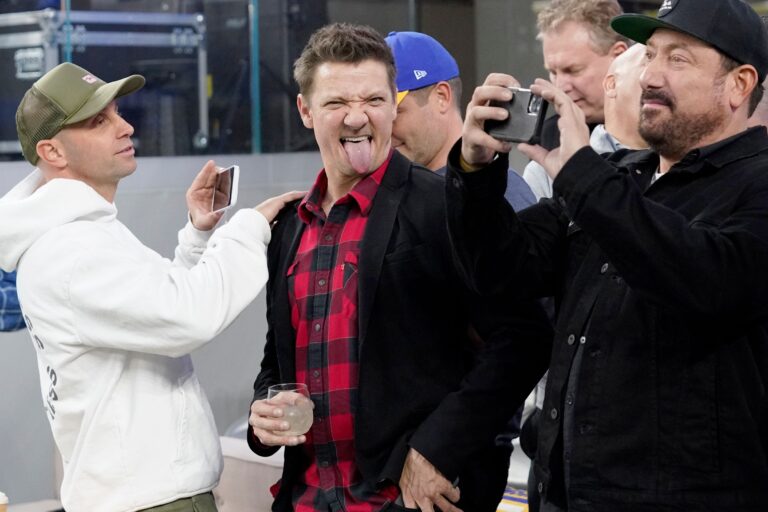 Can We Talk About the Bizarre Year Jeremy Renner’s Having?