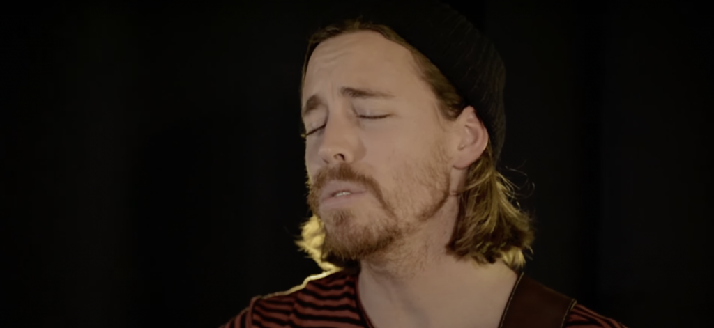 Premiere: Nick Kingswell’s “Brontide” Offers Shelter from the Storm