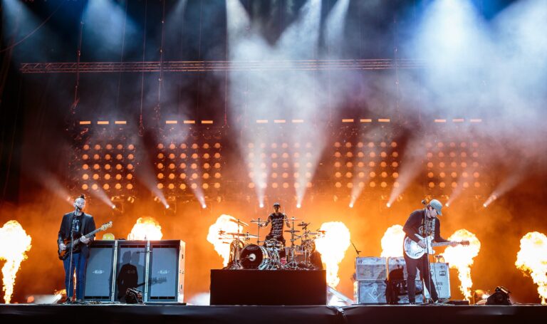 Rock & Roll’s Most Annoying Fanbases