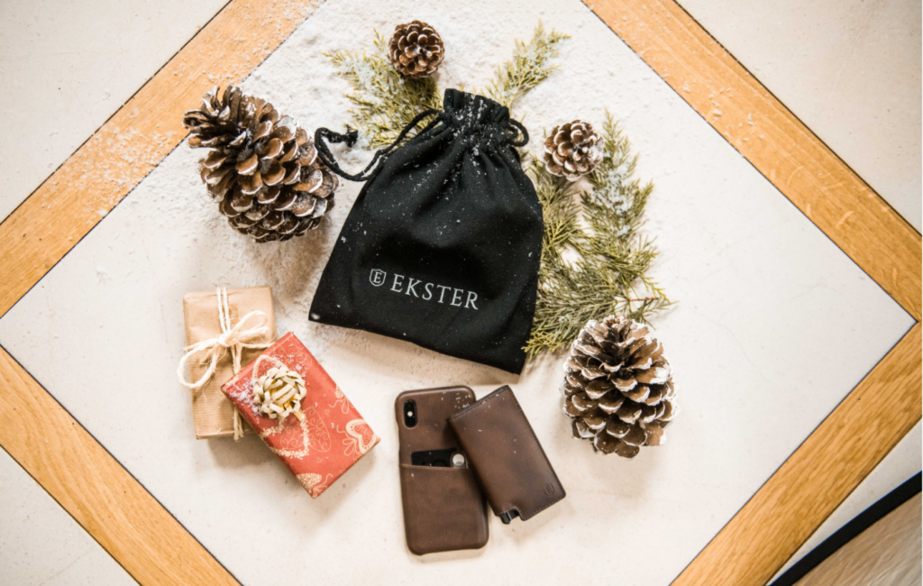 Check Out The Ultimate Holiday Gift Bundle From Ekster