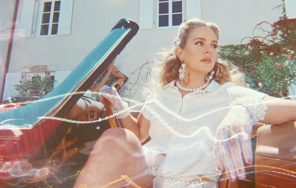 Nostalgia Reigns on Lana Del Rey’s “Chemtrails Over the Country Club”