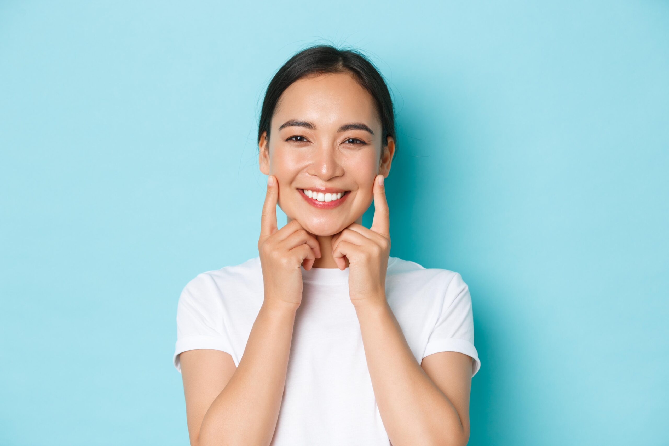 Are Whitening Products Even Worth It? We Found One Brand With Proven Results