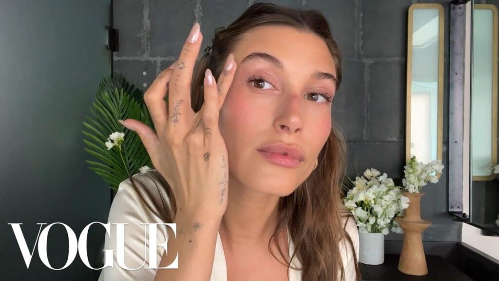 The Best Celeb-Selected Gifts From Vogue’s Beauty Secrets