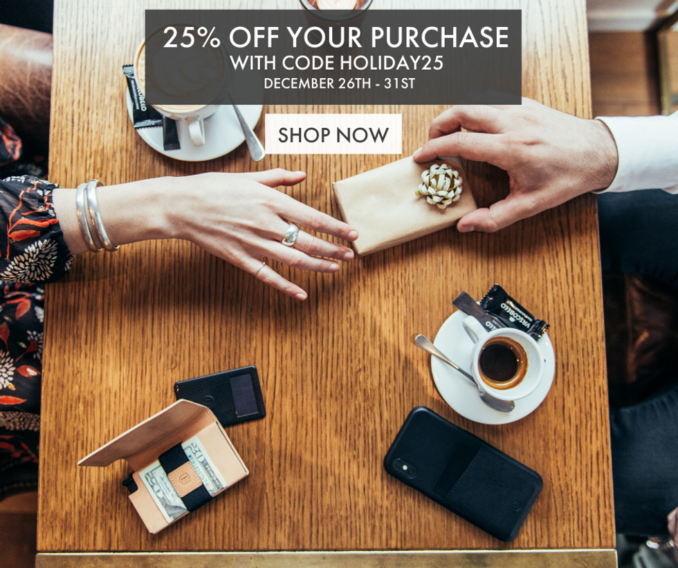 Ekster Holiday Sale, 25% Off Smart Wallets