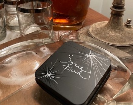 Space Fluid - Perfumes That Drift Through Memory