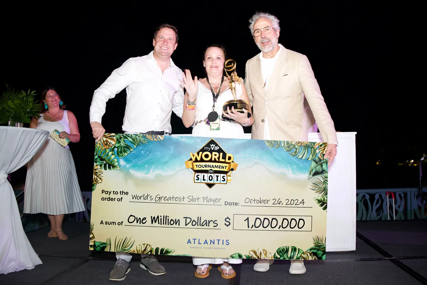 myVEGAS Slots Is Sending 500 Players to the Bahamas — And One Will Win $1,000,000