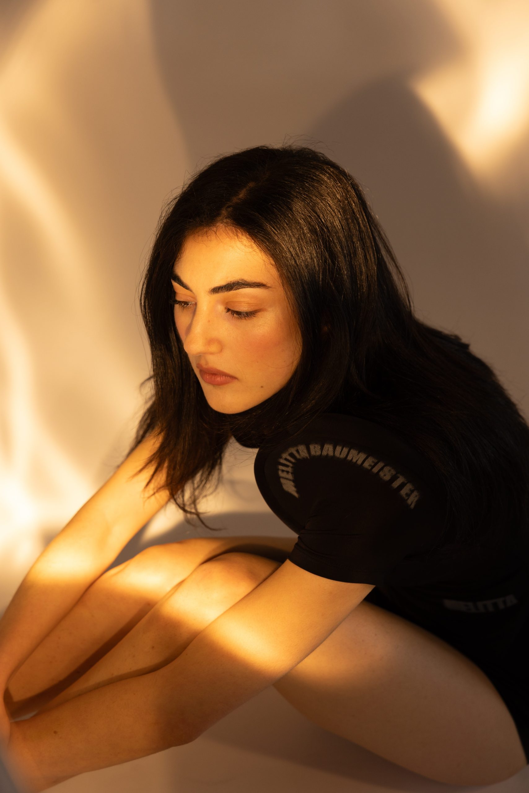 ROREY Releases "Wish I Was Numb" Single & Video Ahead of Dysphoria EP
