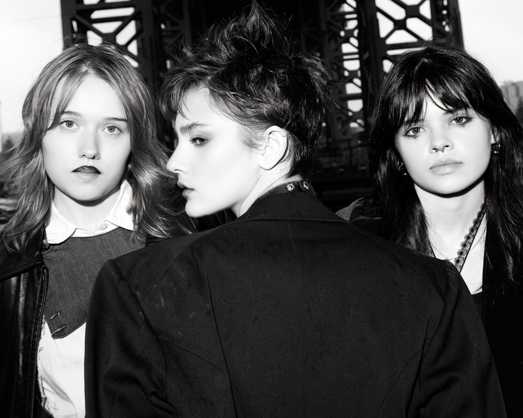 Bec Lauder and The Noise Share "Nobody Cares" Single + Video