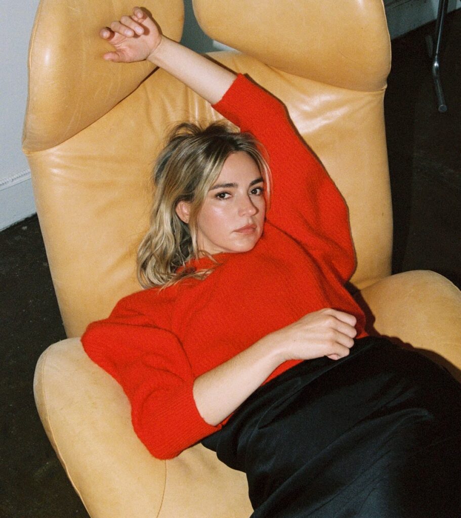 Katelyn Tarver image