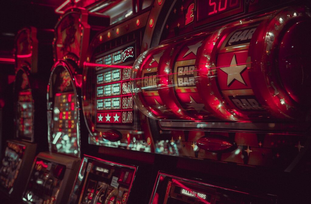 Best Online Casino Reviews: How Casinobillionaire Prioritizes Problem Gambling Resources Over Profits