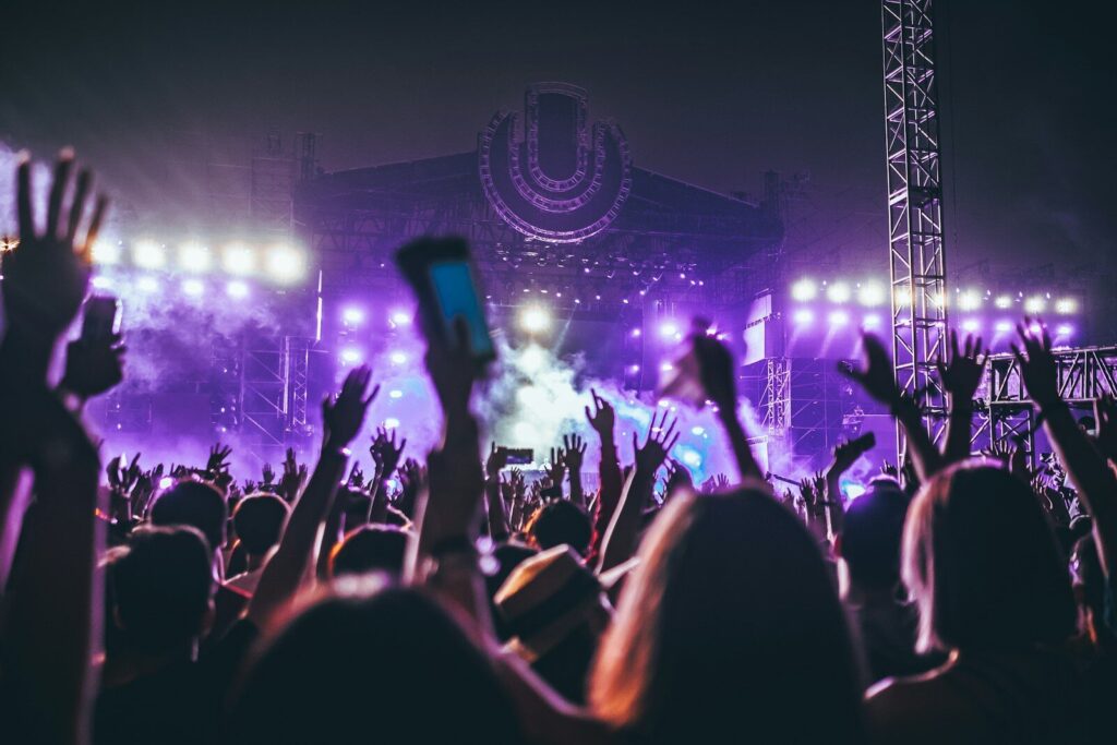 6 Smart Ways to Compare Concert Ticket Prices Before You Buy