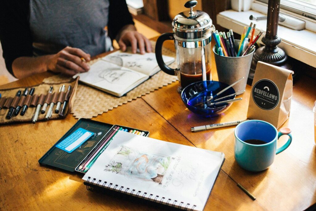 8 Creative Art Therapy Activities For Stress