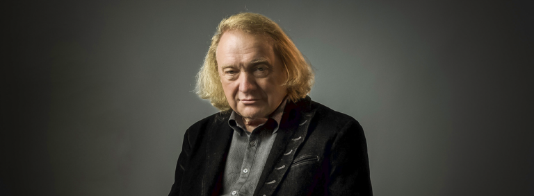 Rock Legend Lou Gramm Talks New Solo Album, Foreigner's Biggest Hits