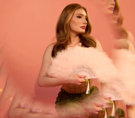 Artist to Watch: Iz Divine Writes an Endless Love Letter With "Wonder"